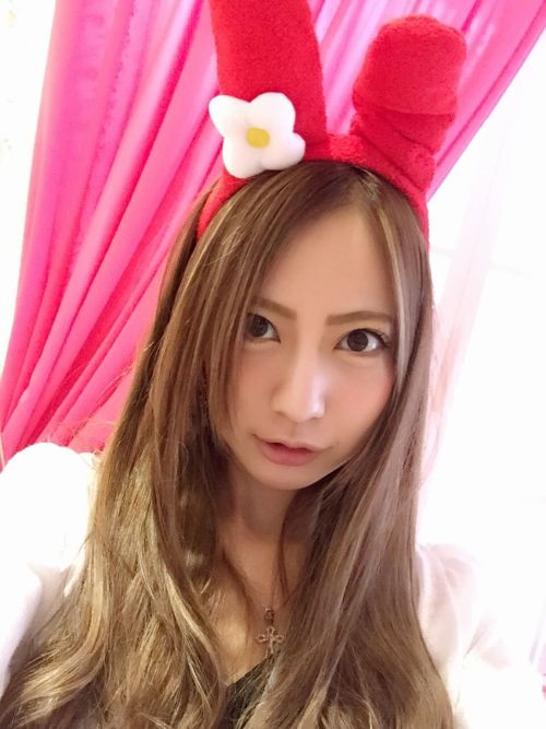 真野ゆりあ