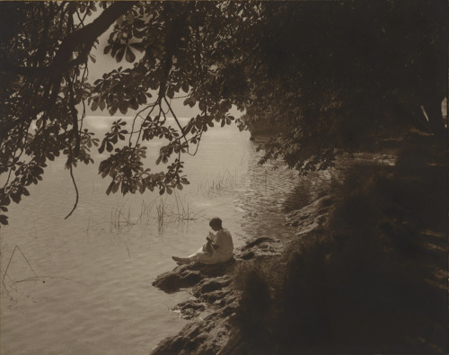 poboh:On the Banks of the River, ca 1910, Anonymous (French)