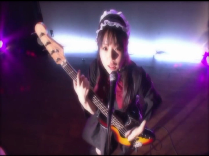 Cosplay Girl Tsubomi (K-On)  VIDEO -  https://www.facebook.com/photo.php?v=677285432330940