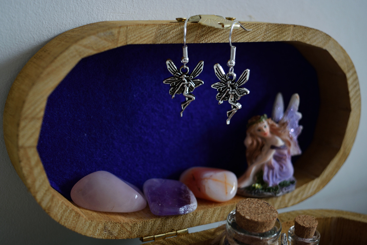 pin-jar-uk:Fairy Boxes! Available on Etsy.