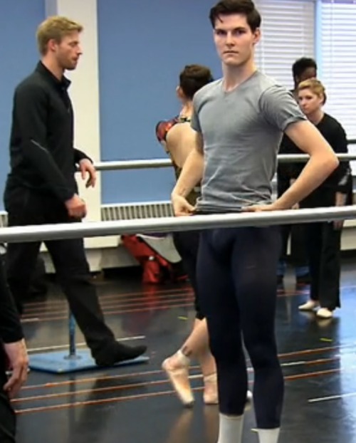 alekzmx:  jaceshine:  warrioress:  thenextfamous:  nylonspandexarmpitshairy:  BREAKING POINTE, on the CW  this. this, post is very important  Kill me  ass goals  there no ass like a dancer´s ass 