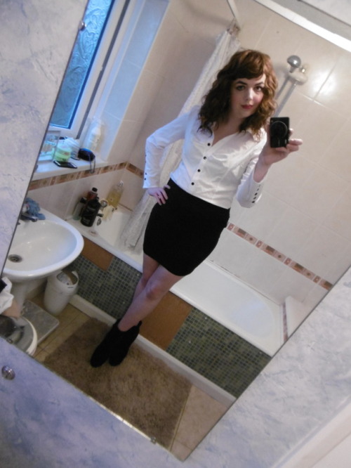 PicturesThought I’d try an Office/Business look, turned out very well! &lt;3