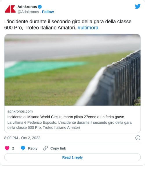 L'incidente durante il secondo giro della gara della classe 600 Pro, Trofeo Italiano Amatori. #ultimora https://t.co/d25ycGyRlf  — Adnkronos (@Adnkronos) October 2, 2022