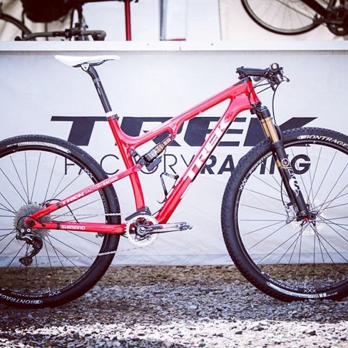 trujillogoes200mph:  Slam that stem!