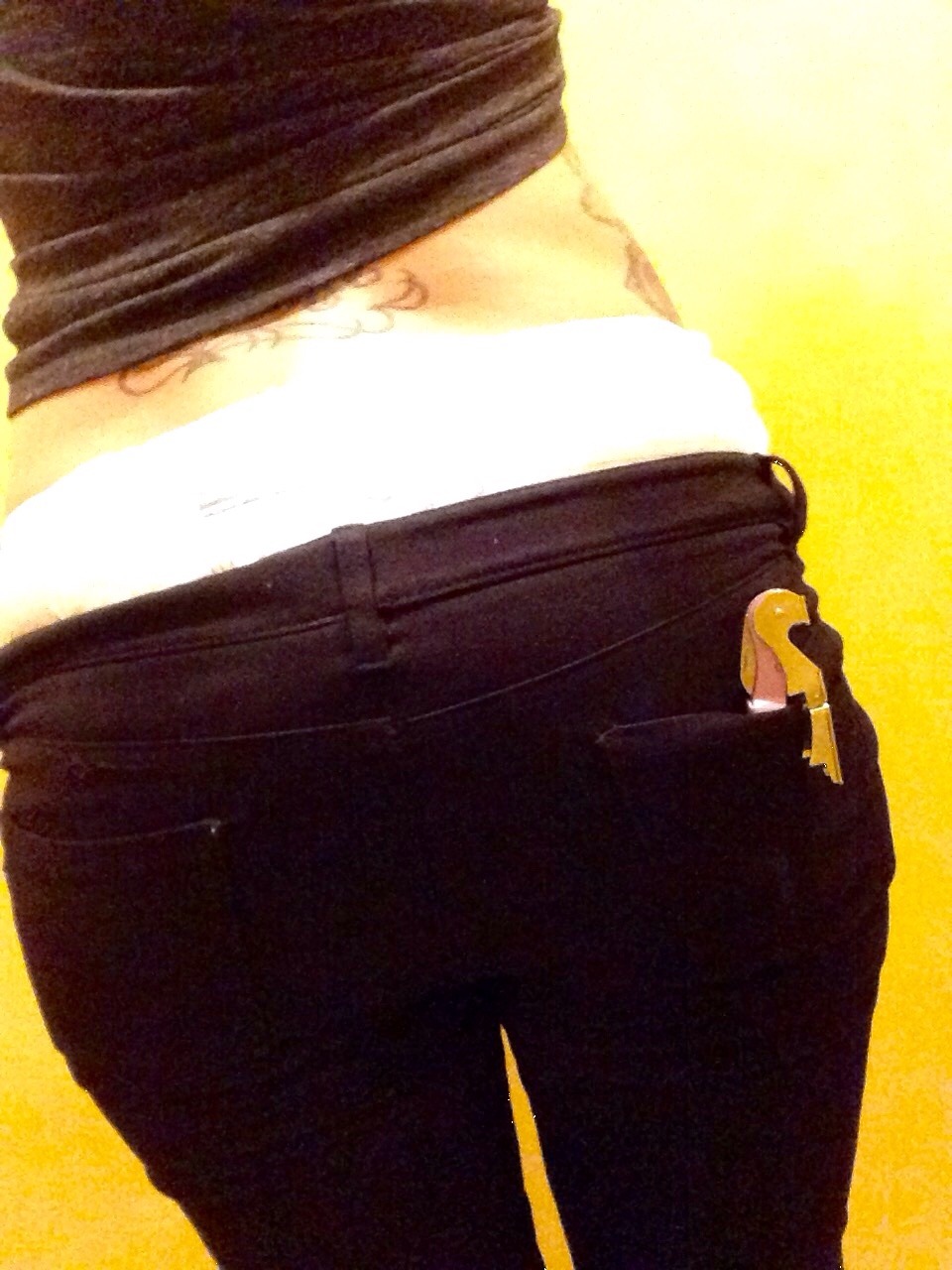 sorebuttt:  Halfway through the workday. First time at work in goodnights, feeling