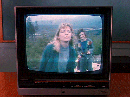 audreycooper:Sheryl Lee as Laura Palmer in Twin Peaks: Pilot (1990)