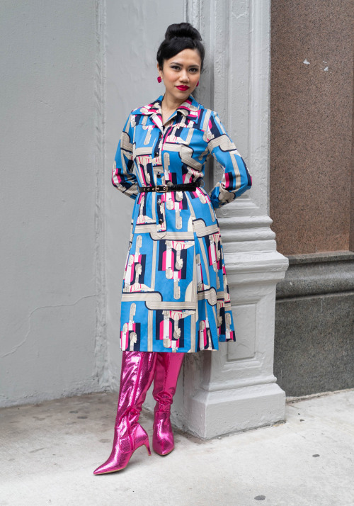 Raissa“I’m wearing a 70s polyester shirt dress with a 20s Art Deco revival print found through