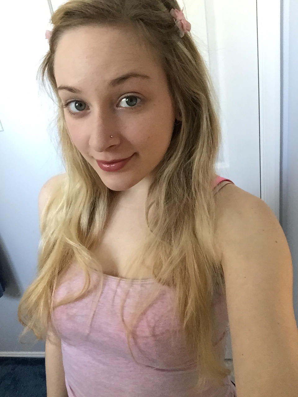 baby-fuckdoll:  I didn’t wear eye makeup 2day cause I knew I was gon cry lol