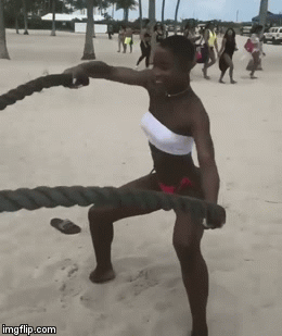 athleticsistas: the-untalented-teenager: i just love buff girls so much 
