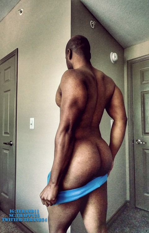 terand25:  Reblog and name the right and left cheek this should be fun. IG:Terand11 SC:Thappy25 Twitter: Terand24