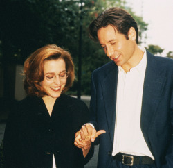 lexipraise:  David Duchovny and Gillian Anderson