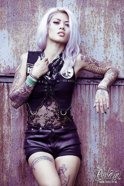 dlyt3ful:  Kenda // The Creepshow - Promo (2013) by THE PIXELEYE // Dirk Behlau on
