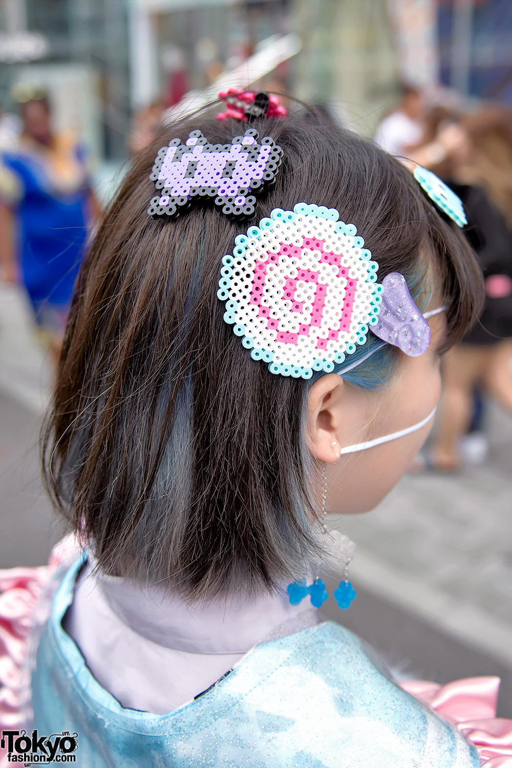 tokyo-fashion:  Met Minodayo on the street in Harajuku. Her look features a pastel