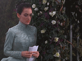 faramir-boromir:Winona Ryder as Mina Harker in Bram Stoker’s Dracula 