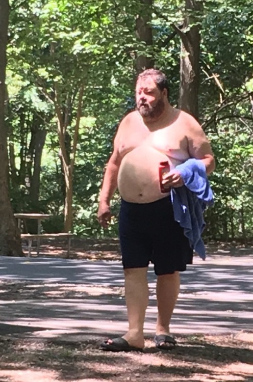 worshipfatdaddies: oldispassion: chubbycub78: My handsome daddy walking back from the shower house L