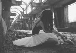 lauren-danielle-eager:  Ballet♥ - http://whrt.it/11r4jUu