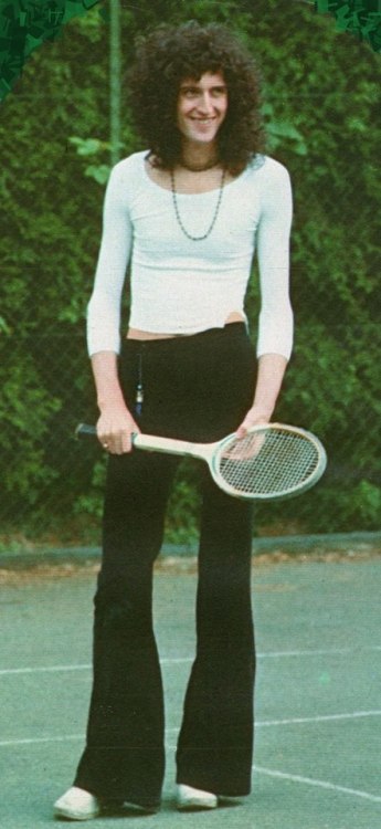 annie-appreciation: queen at ridge farm was something else don’t forget roger’s sparkly 