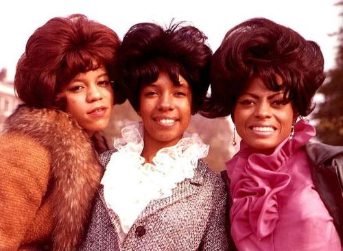 regstylebaby:fuckyeahthesupremes:The Supremesbabescome see about me what a hit my god&hellip; http:/