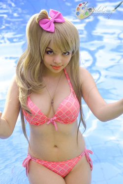 hotcosplaychicks:  Love Live Idol Kousaka