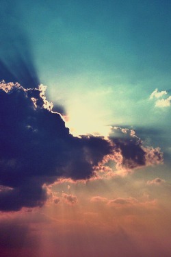 theencompassingworld:  lvndscpe:  Beautiful sky | by Refe  The World Around Us