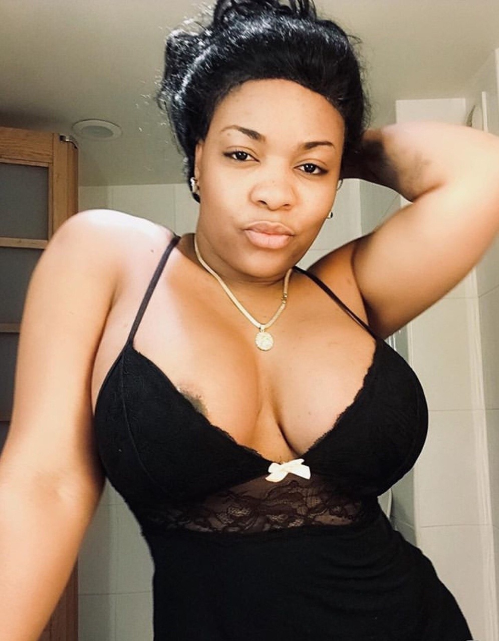 chevcamus:  Nip slip