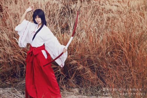 cosplay InuYashacharacter: KikyoCoser PopyCountry: Vietnamlink FB: www.facebook.com/lolitap.13 link 