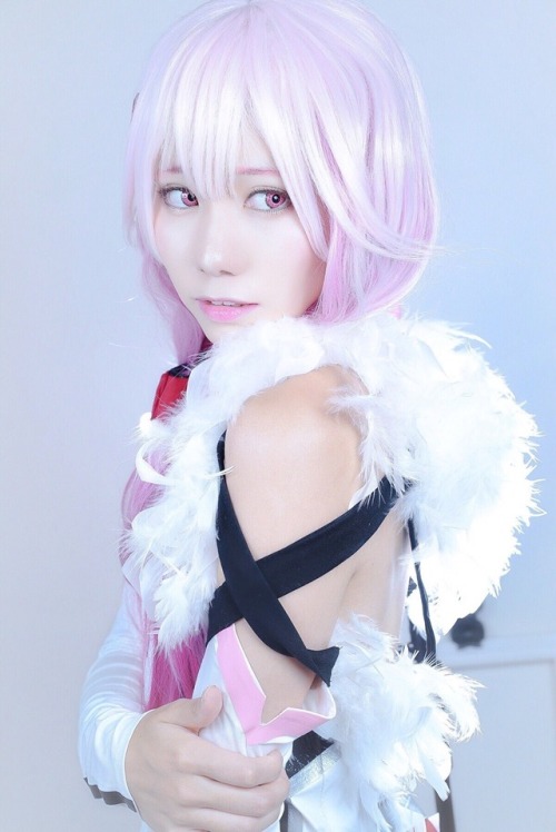 Inori Yuzuriha