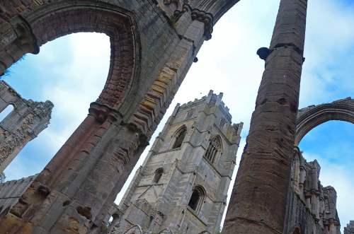 Fountains Abbey, North Yorkshire by Baz Richardson (away again!) Fountains Abbey, near Ripon in Nort