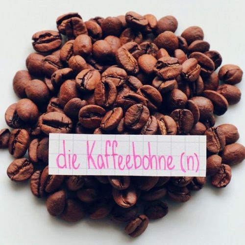 Today is definitely a coffee day.
die Kaffeebohne - coffee bean
.
.
.
#dailydeutsch #deutschlernen #learngerman #germanclass #kaffeebohnen #coffeebeans #berlin (at Berlin, Germany)
https://www.instagram.com/p/BypbqzQHBi4/?igshid=1n70uqnwxo0rl