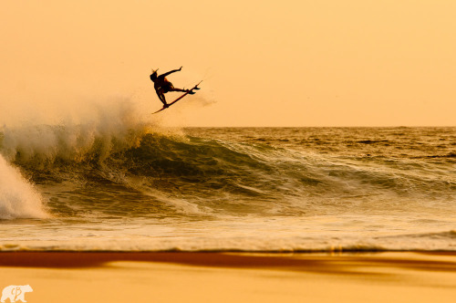 chrisburkard: Craig Anderson boosting in the far east