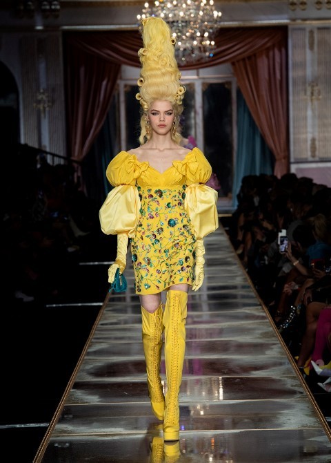 MaySociety — Moschino Women Fall Winter 2020 Collection