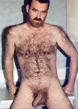 hungjohn42:  Hot hairy man 