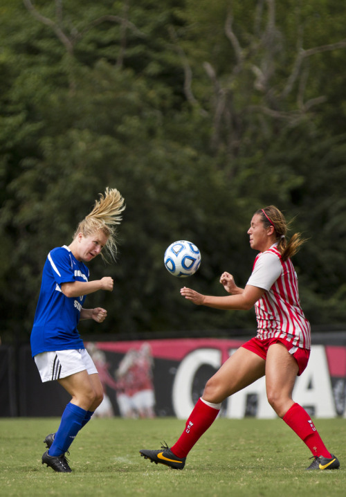 Western Kentucky University Lady Toppers registered their first victory of the season with a 2-1 win