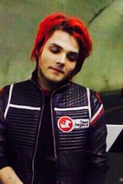 tothekilljoys:  The cutest ever, Gerard Way