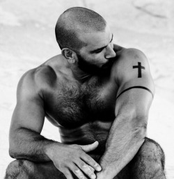 Follow my two hairy men blogs:http://sambrcln.tumblr.comhttp://hairysex.tumblr.com