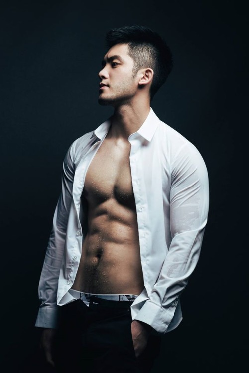 tinyaubb: Eason Lin 