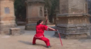 gutsanduppercuts:  The art of the three-sectioned-staff…  Has to be my favorite kung fu weapon of all time. so versatile and arse kicking