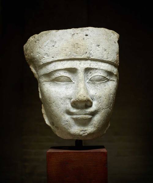 amare-habeo:    Large sarcophagus maskGrey limestone. Egypt, Late Period, 664-332 BCH 34 x W 32 x D 13 cm  