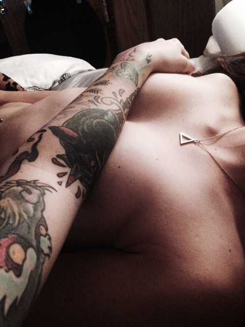 hhannish:  Broz Before Hoes | via Tumblr på We Heart It.