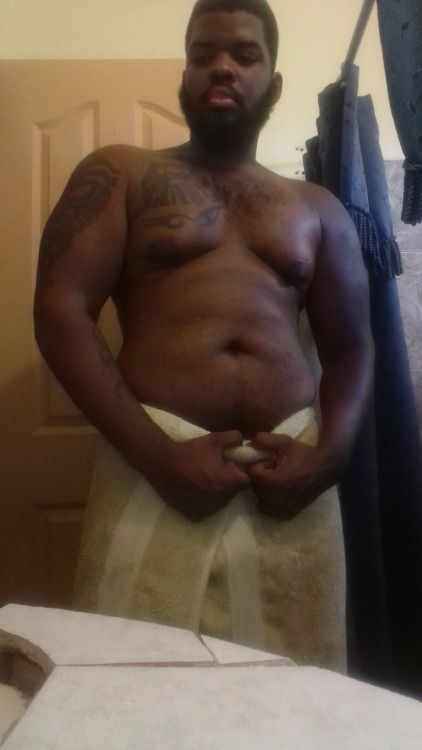 dethickness:  Friday Morning Thickness!!!!!!  Good Morning Tumblr … Get yourself a thick boi   IG - dethicknessleo