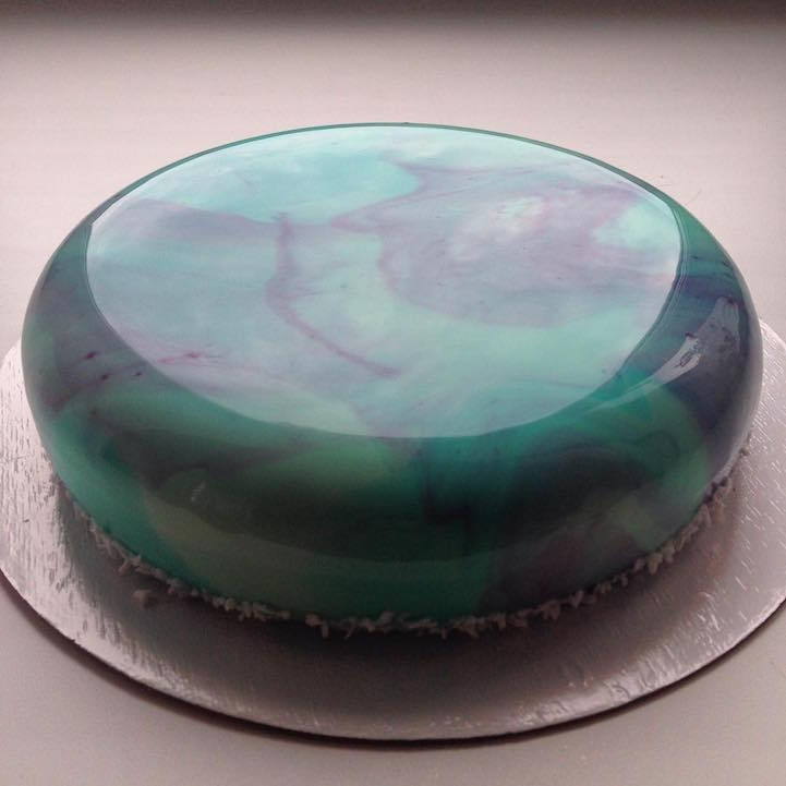 culturenlifestyle:  Hypnotic Cakes Resemble Candy Colored Marble Russian confectioner