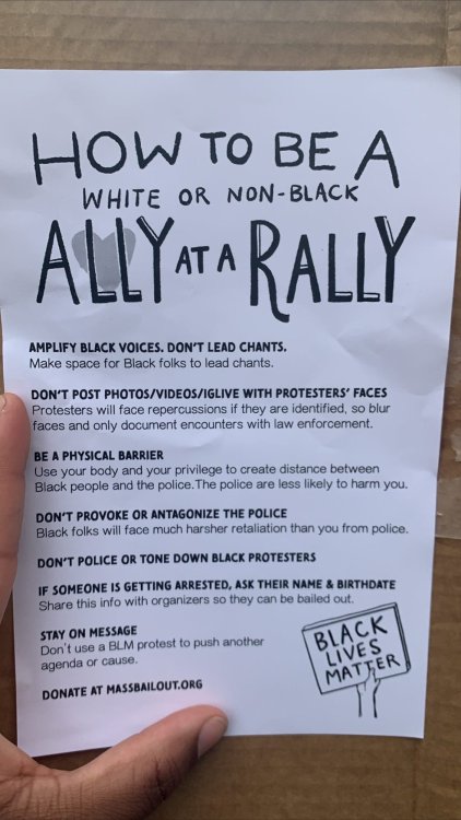 superheroesincolor:How to be a white or non-black ally at a rallyvia @laurielovelugo [SuperheroesInC