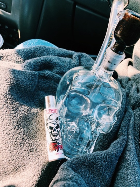 hightinybean:  just christened this spooky bad boy and holy fuck she rips