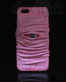 devil666ish:  Blood soaked skin monster iPhone