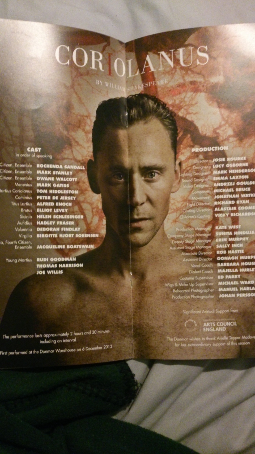 sherlocksmoustache:  GIVEAWAY  Programme for Coriolanus - signed by: Tom Hiddleston