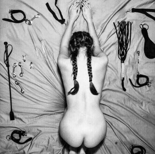 alana-josette:  exoticeva: secretlyhatesvanilla:  Waiting..
