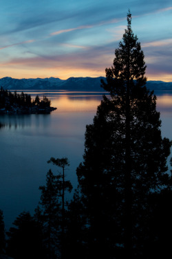 intothegreatunknown:Tahoe Sky | Nevada, USA