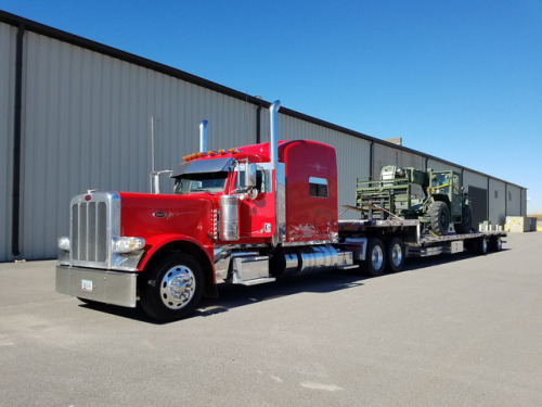 Peterbilt custom 389