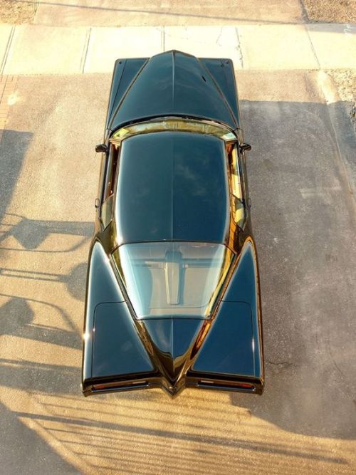 vintageclassiccars:Buick Riviera boattail.