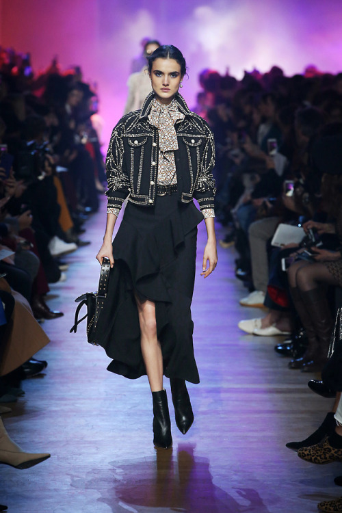 ELIE SAAB Ready-to-Wear Autumn Winter 2018-19 Collection